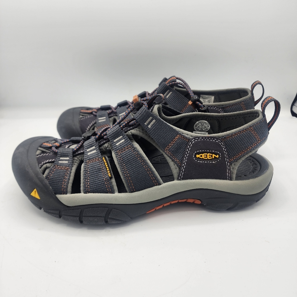 Keen Black and Gray Outdoor Sandals - Picture 6 of 10